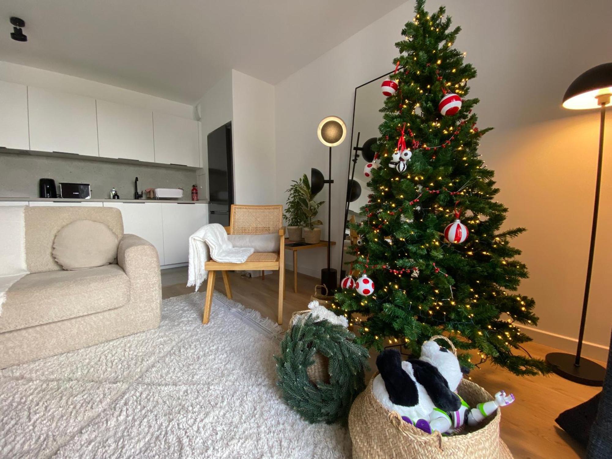 Disneyland Minimalist Lifestyle - 5 Pax Apartment Serris Exterior photo