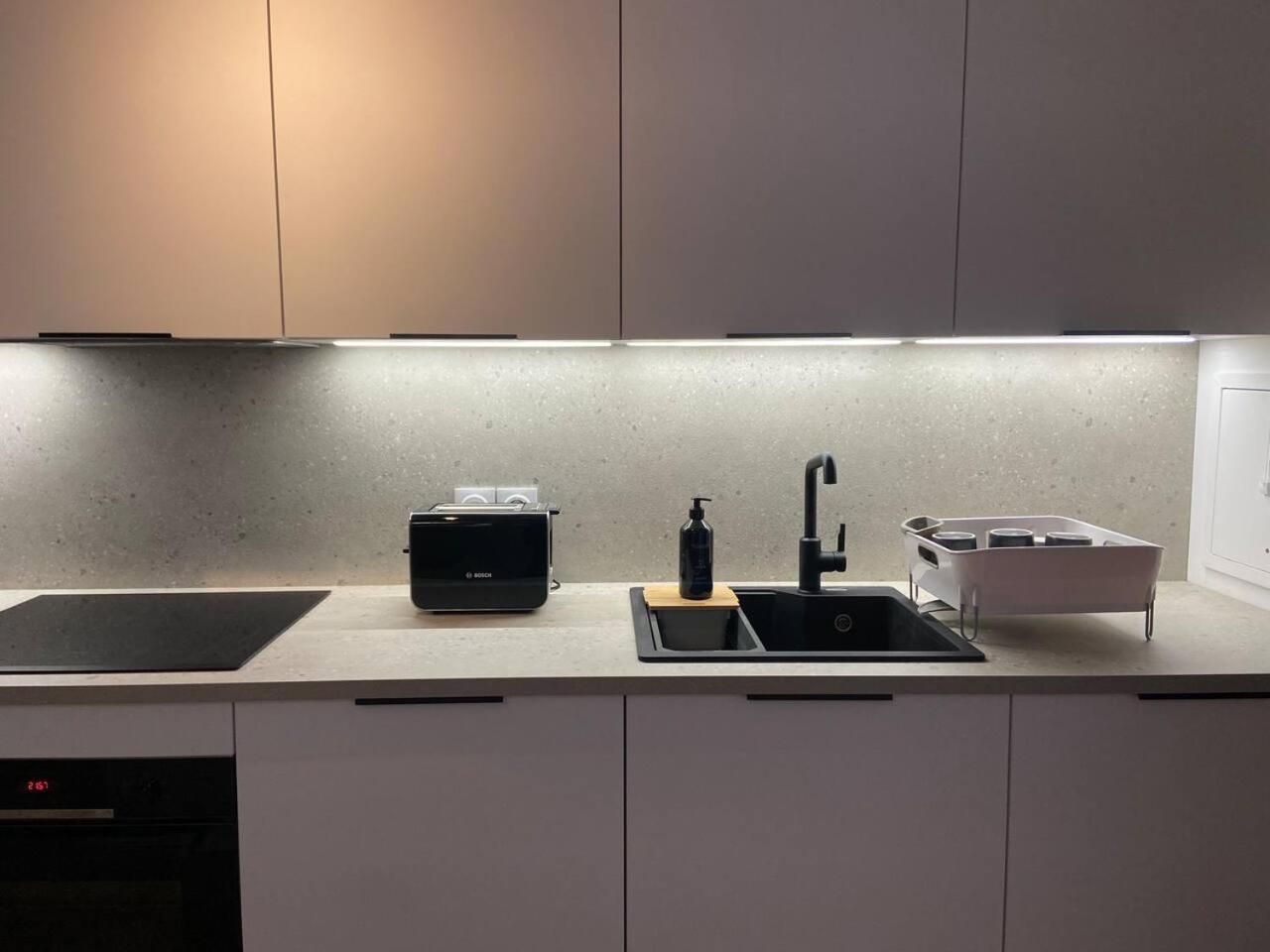 Disneyland Minimalist Lifestyle - 5 Pax Apartment Serris Exterior photo